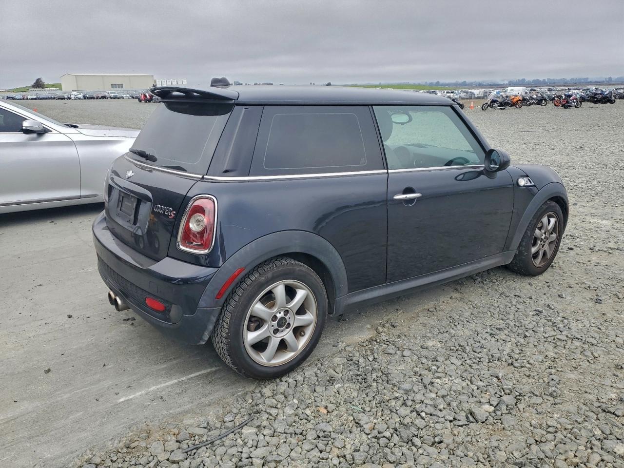 2008 MINI COOPER S photo 5