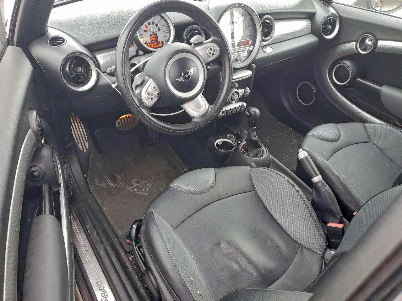 2008 MINI COOPER S photo 15