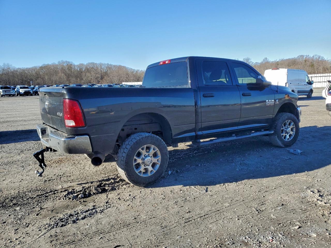 2018 RAM 2500 ST photo 3