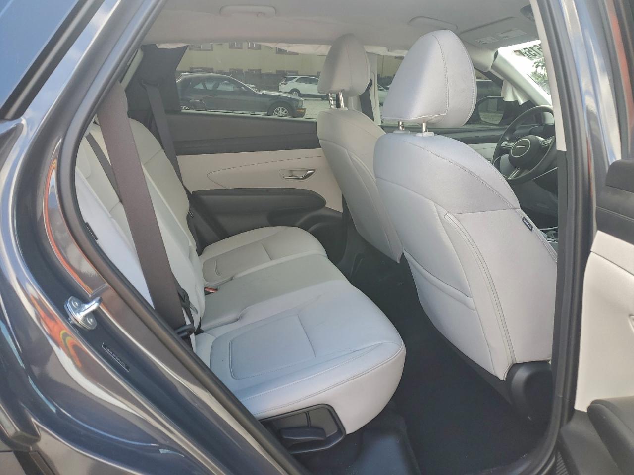 2025 HYUNDAI TUCSON SE photo 10