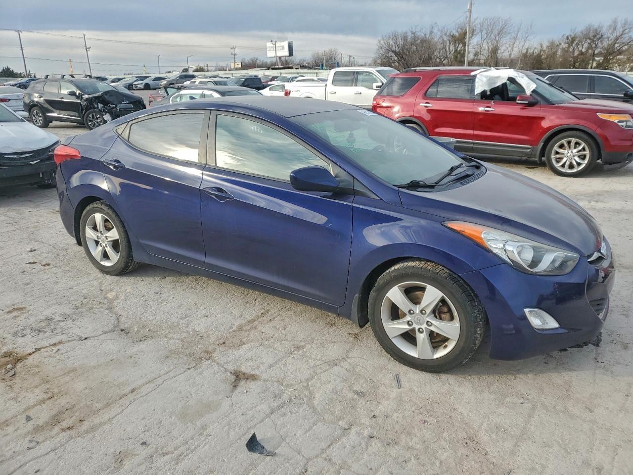 2013 HYUNDAI ELANTRA GLS photo 10