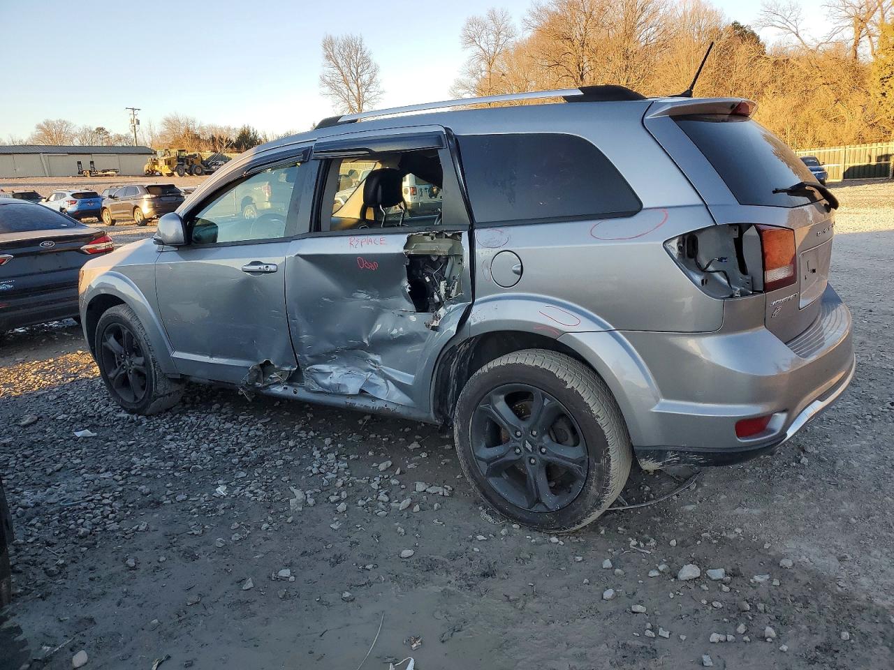 2018 DODGE JOURNEY CROSSROAD photo 2