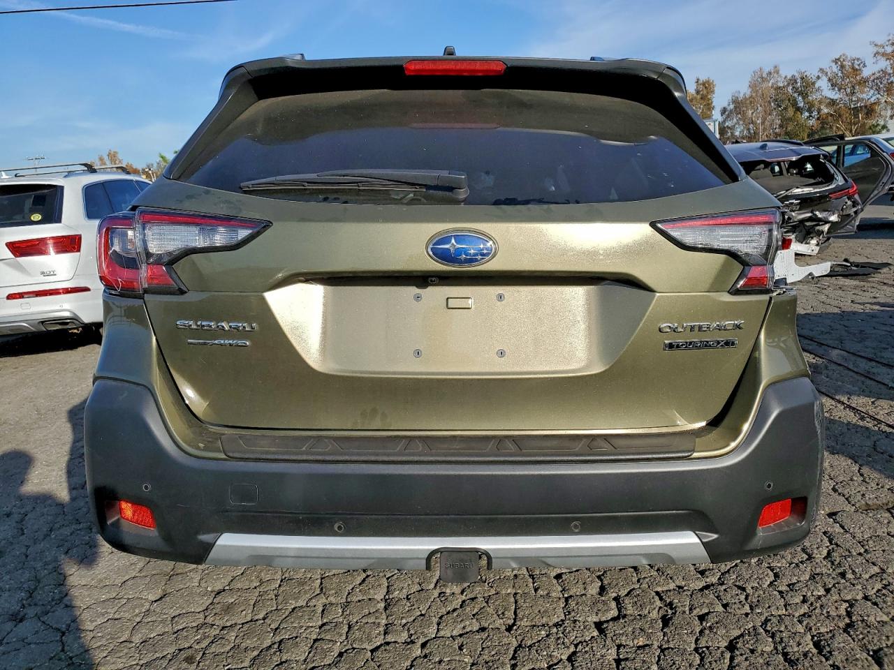 2025 SUBARU OUTBACK TOURING photo 16