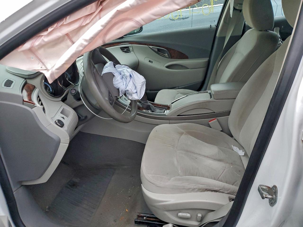 2012 BUICK LACROSSE photo 13
