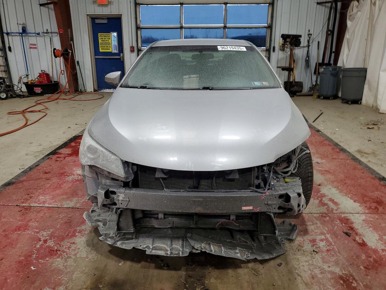 2016 TOYOTA CAMRY LE photo 9