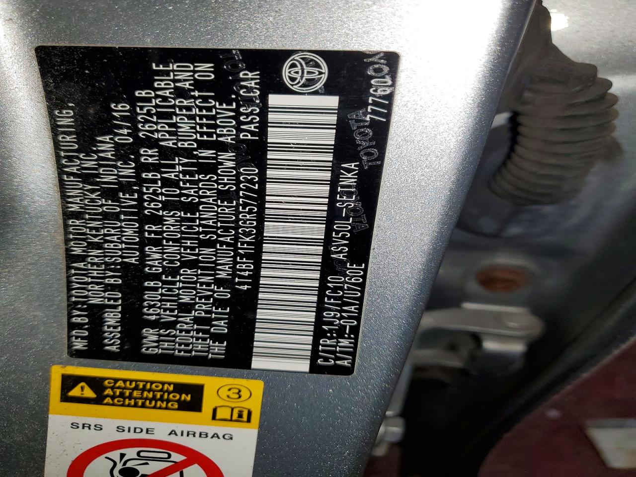 2016 TOYOTA CAMRY LE photo 23