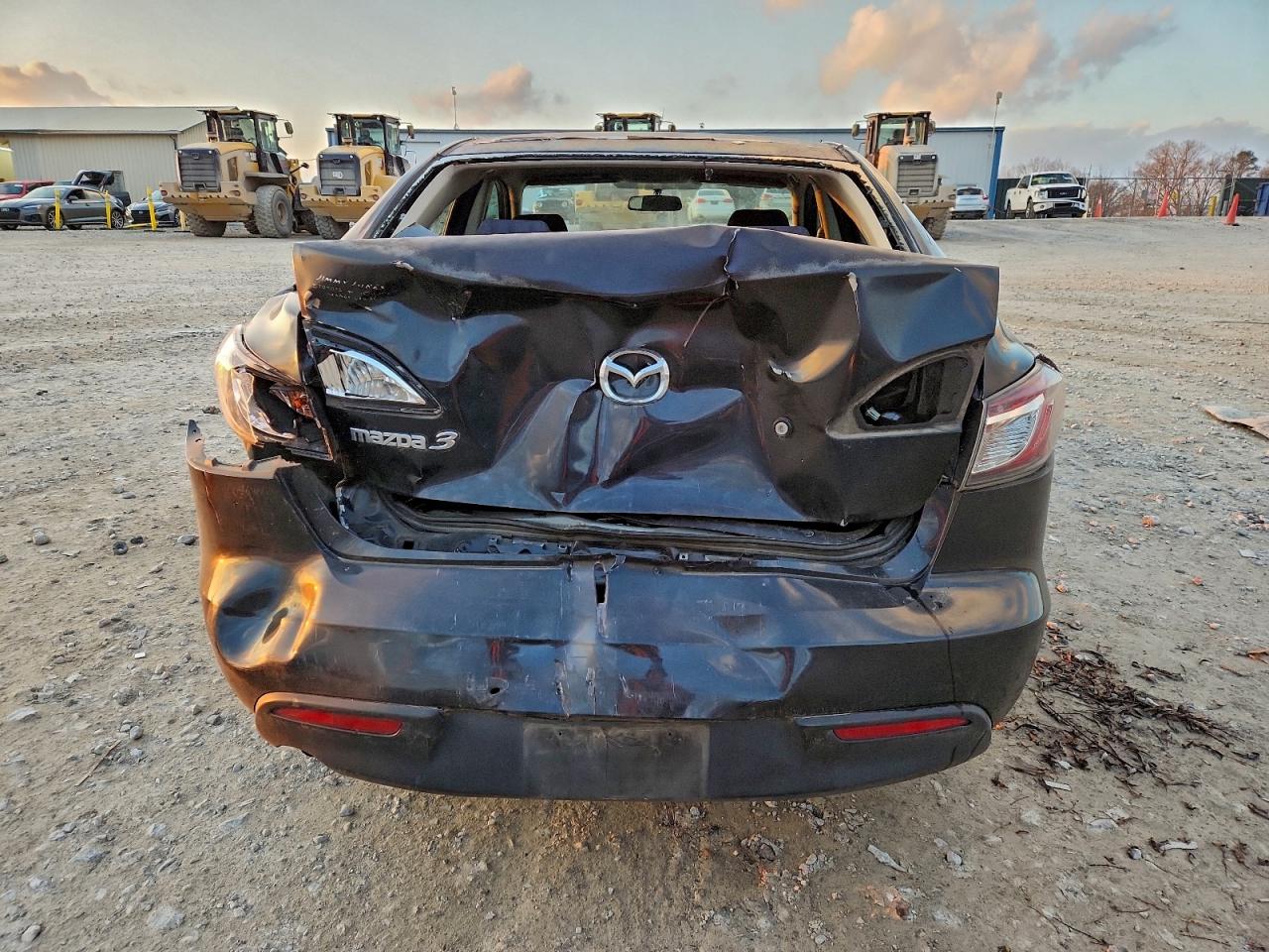 2010 MAZDA 3 I photo 6