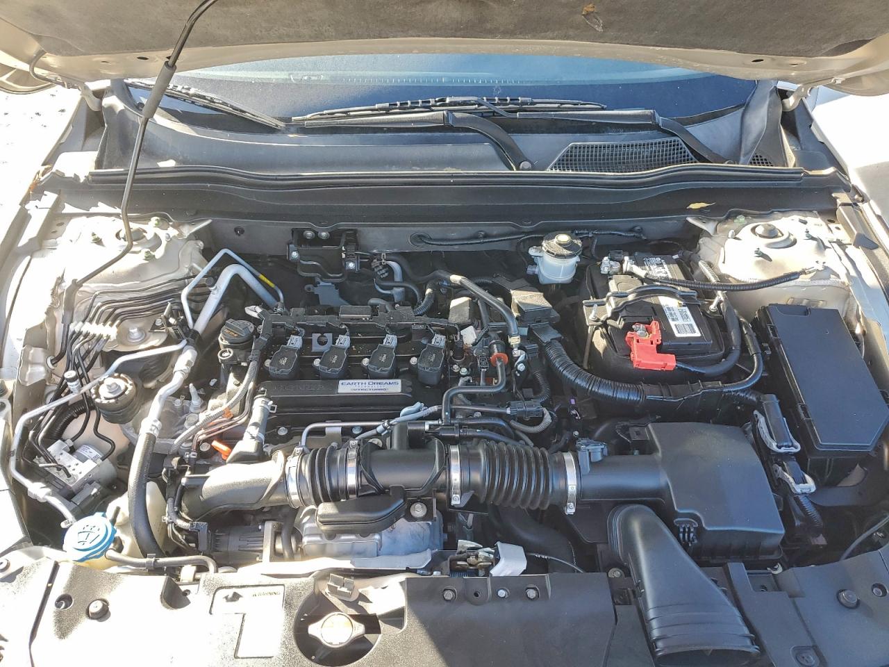 2018 HONDA ACCORD EX photo 21