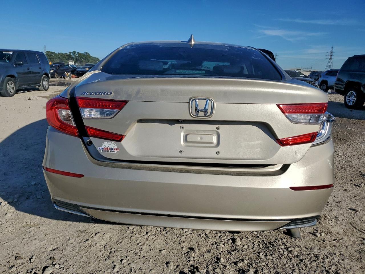 2018 HONDA ACCORD EX photo 11
