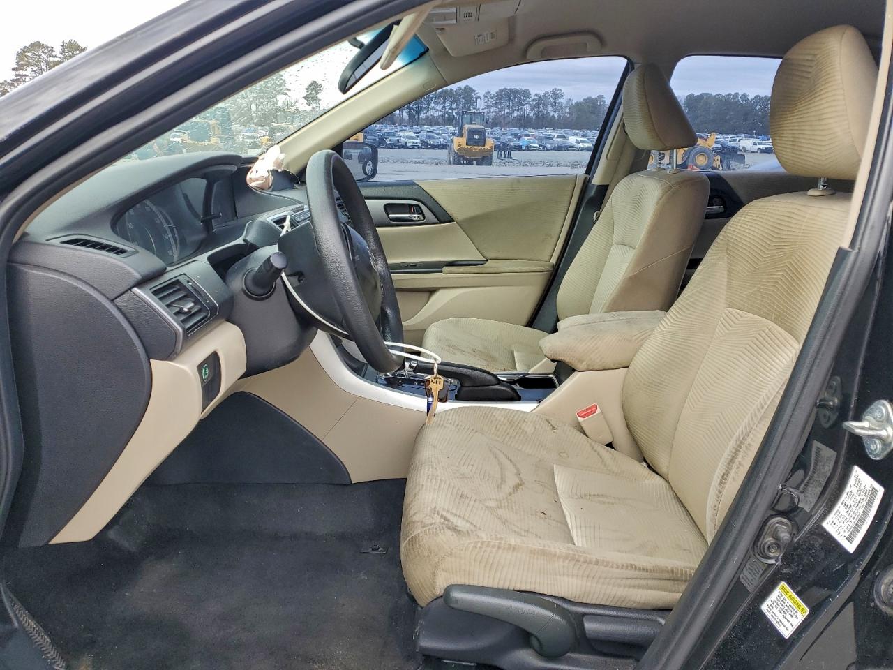 2015 HONDA ACCORD LX photo 13