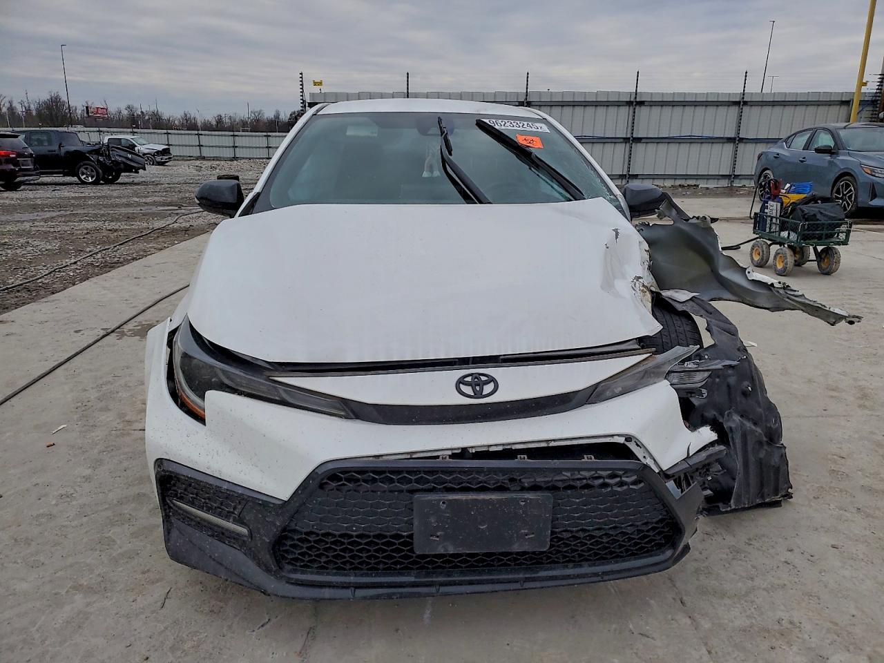 2020 TOYOTA COROLLA SE NIGHTSHADE EDITION photo 5
