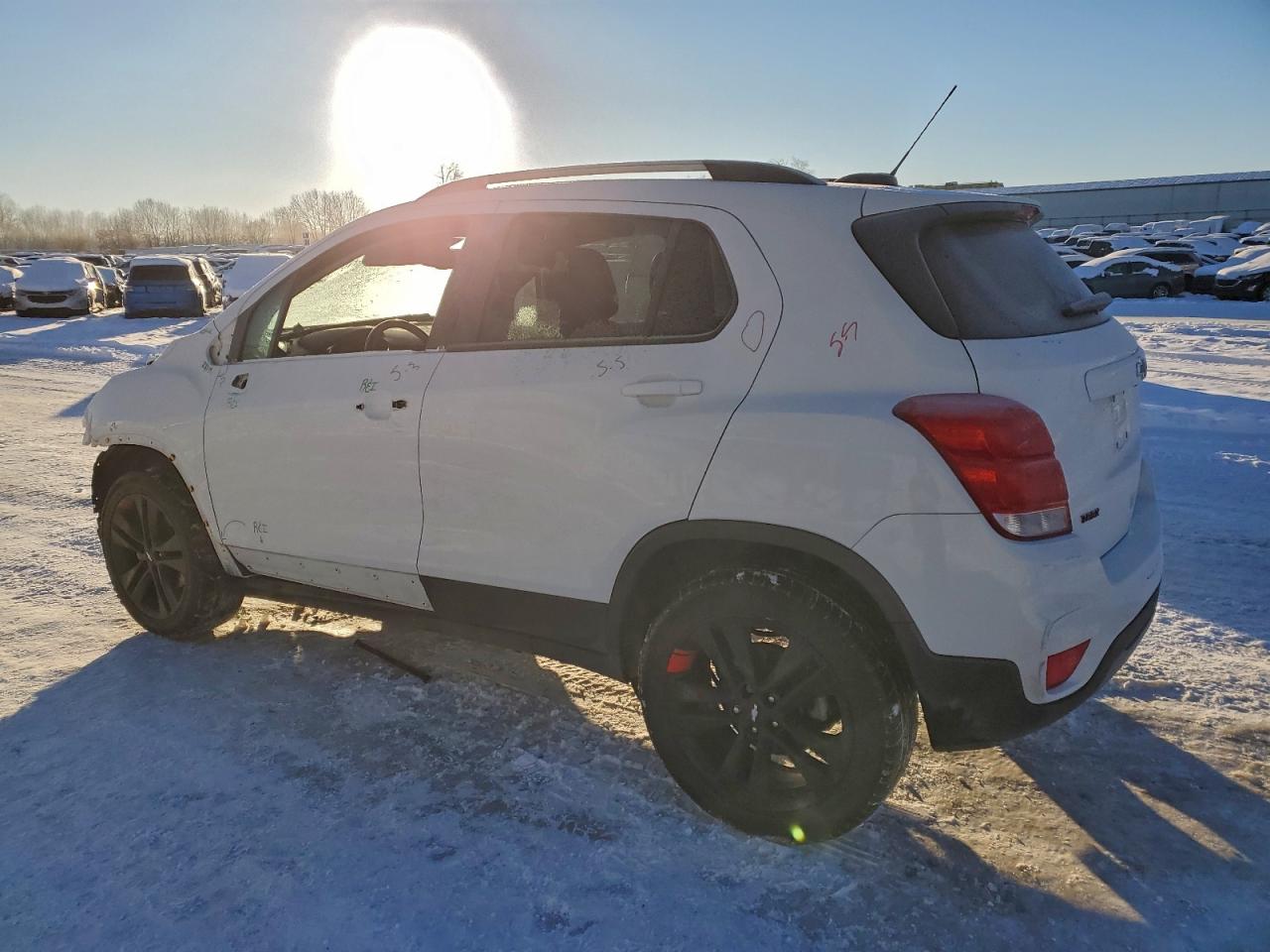2021 CHEVROLET TRAX 1LT photo 3