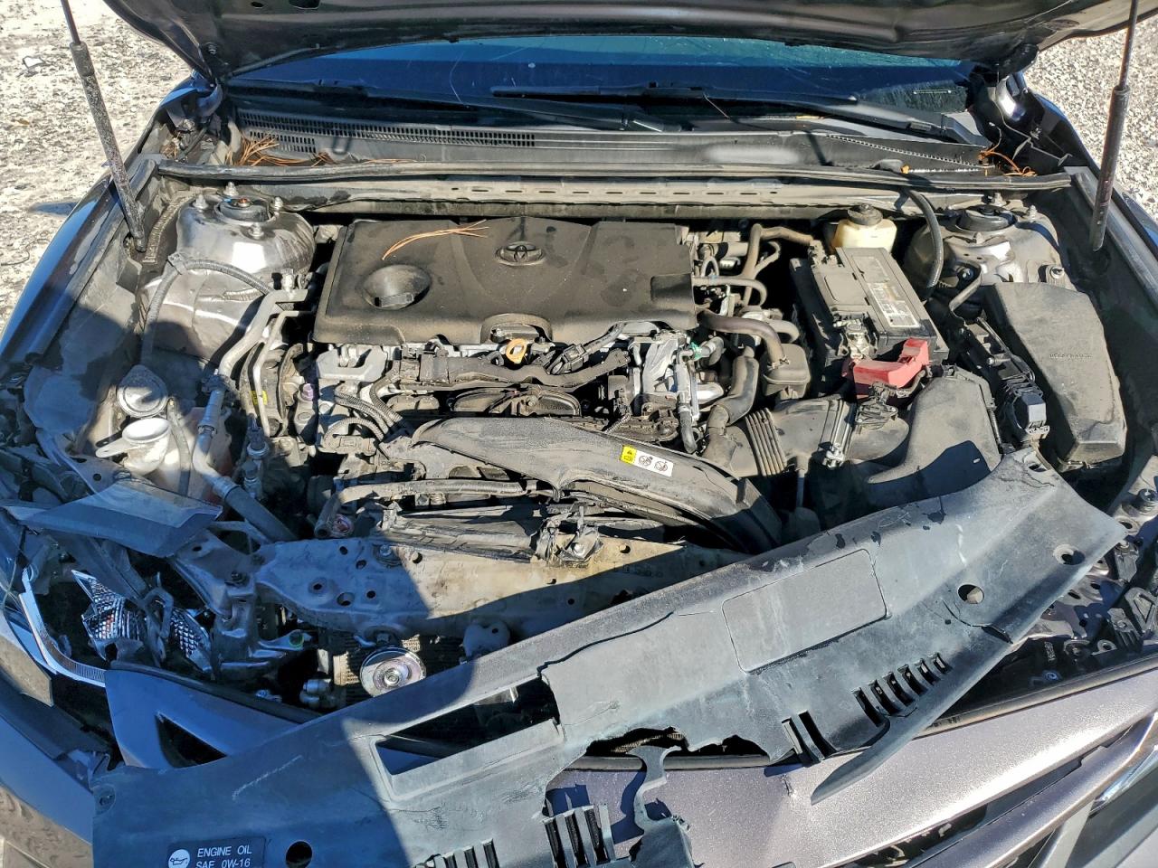 2018 TOYOTA CAMRY SE photo 31