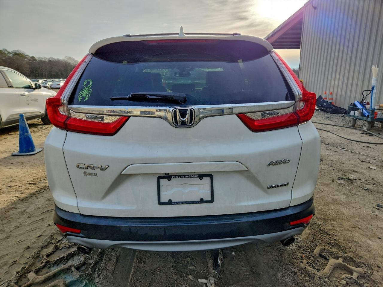 2017 HONDA CR-V TOURING photo 6