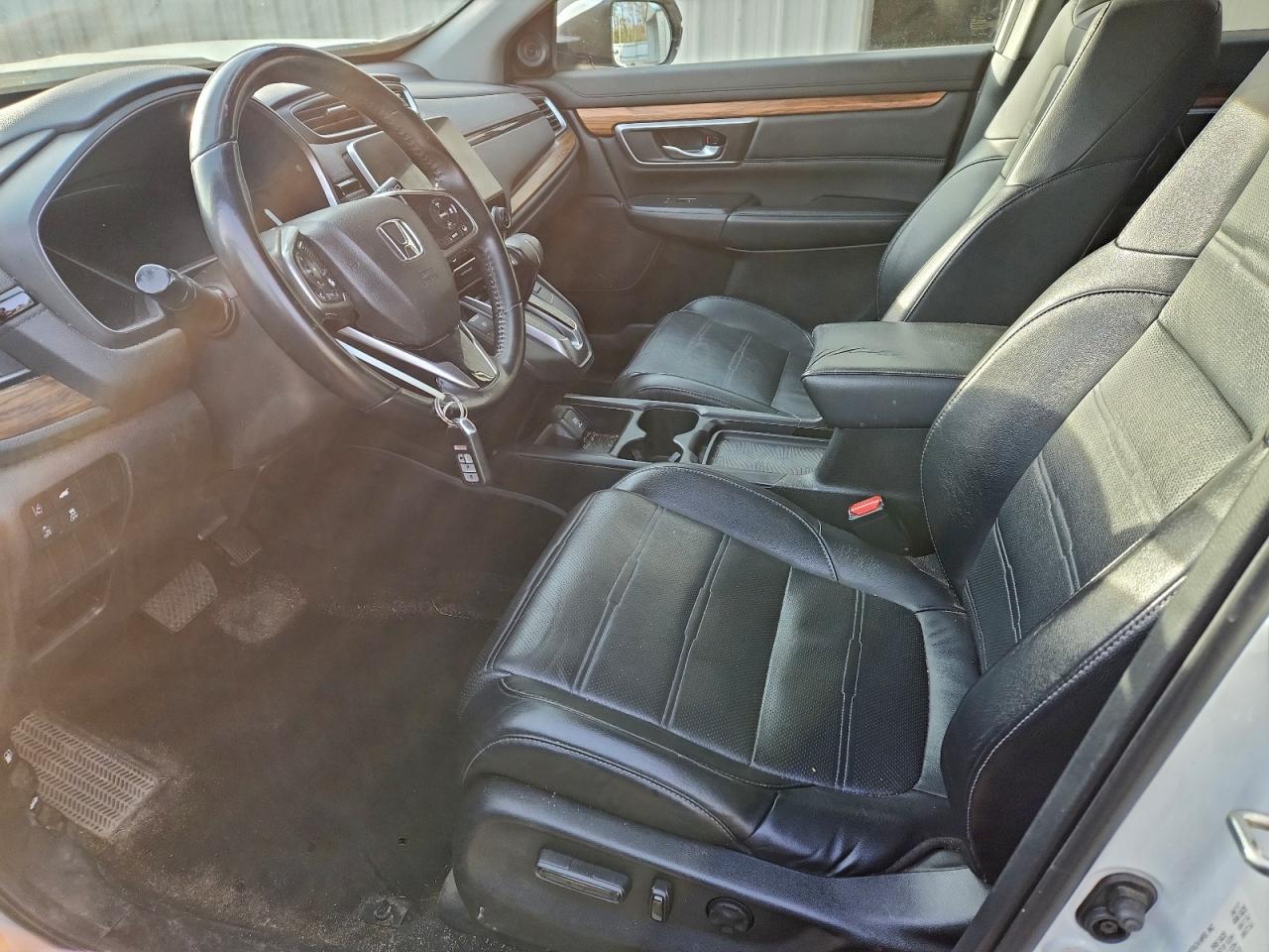 2017 HONDA CR-V TOURING photo 7