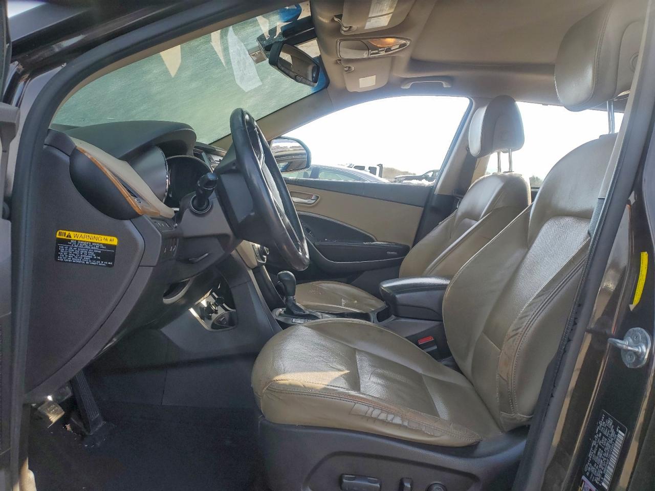 2016 HYUNDAI SANTA FE SE photo 7