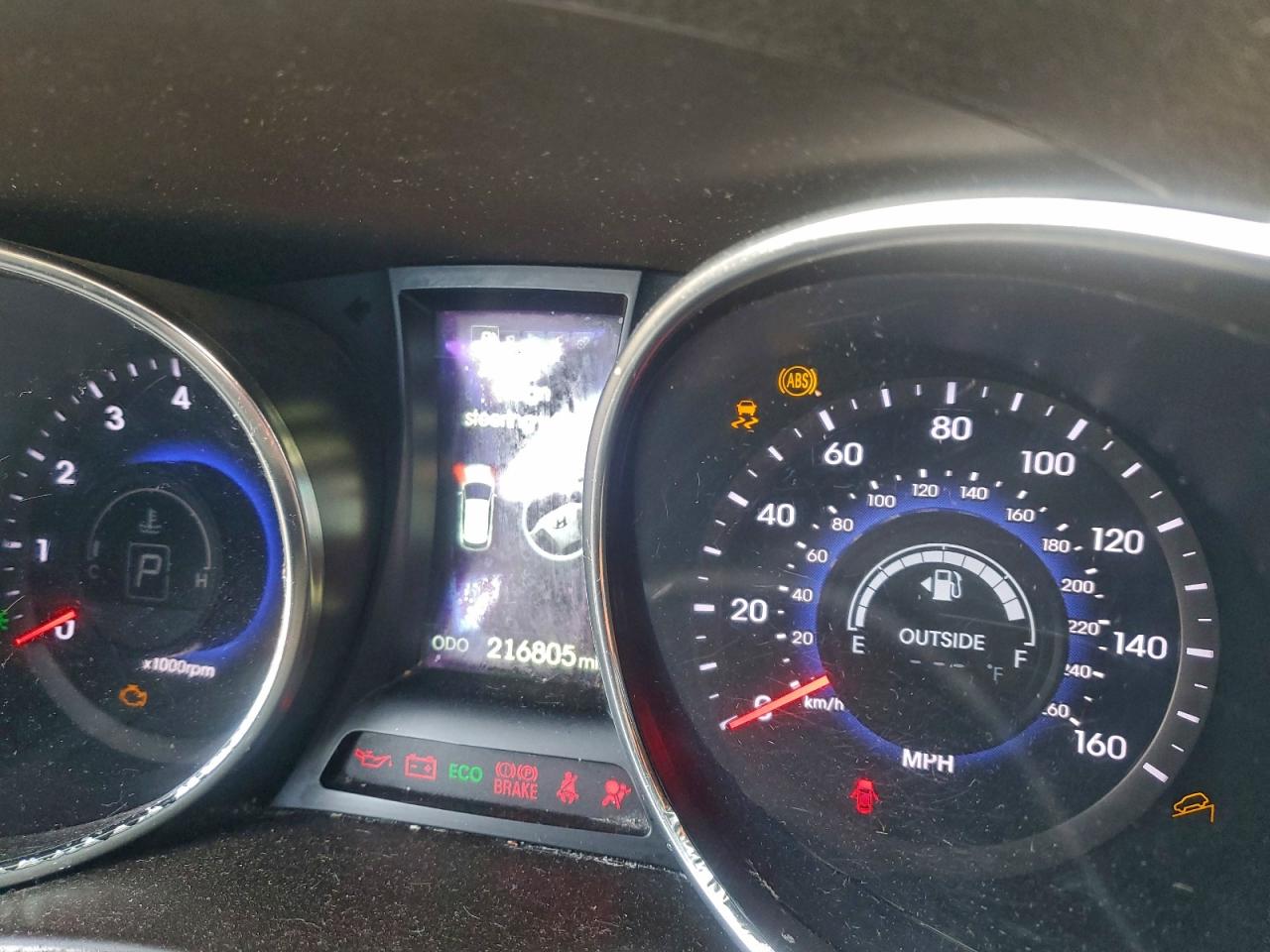 2016 HYUNDAI SANTA FE SE photo 9