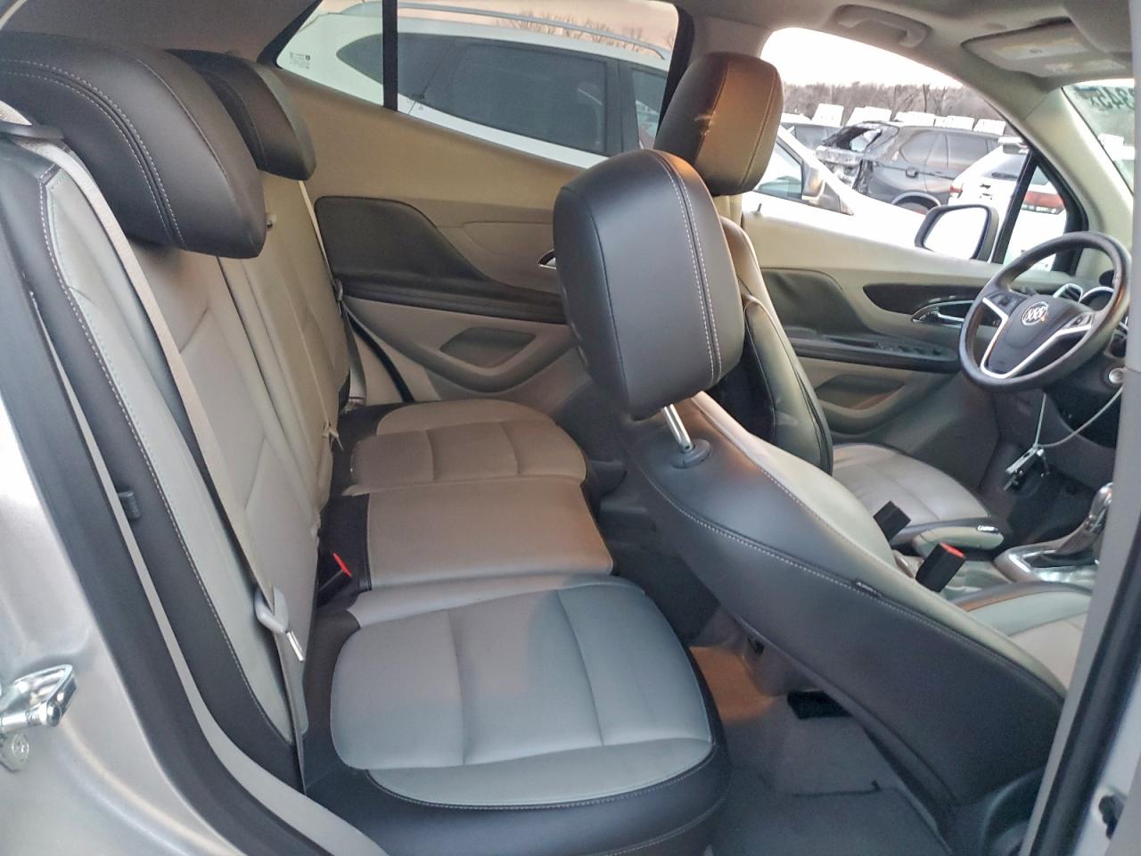 2015 BUICK ENCORE PREMIUM photo 31