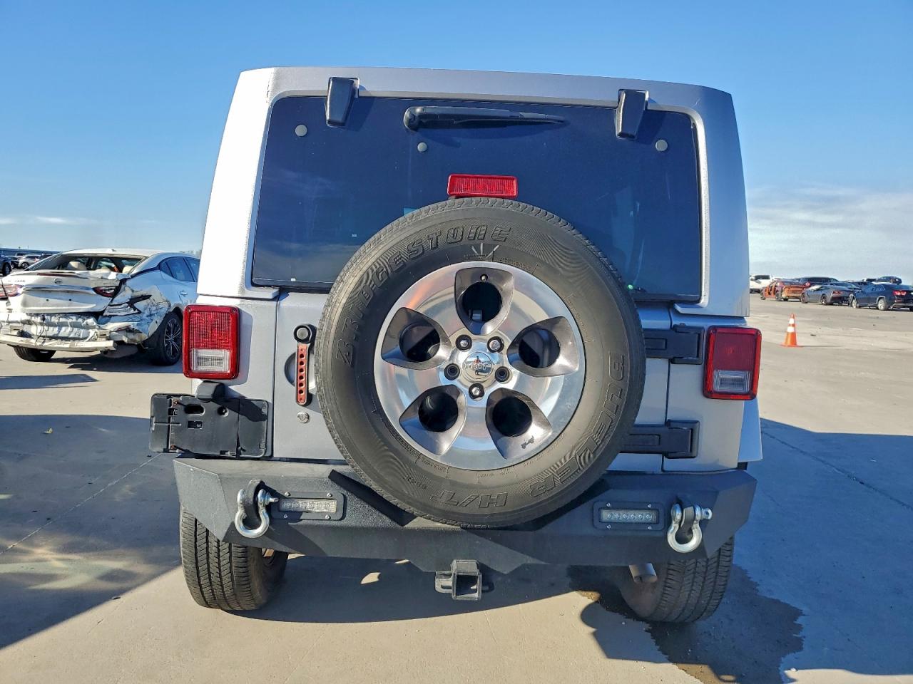 2016 JEEP WRANGLER UNLIMITED SAHARA photo 16