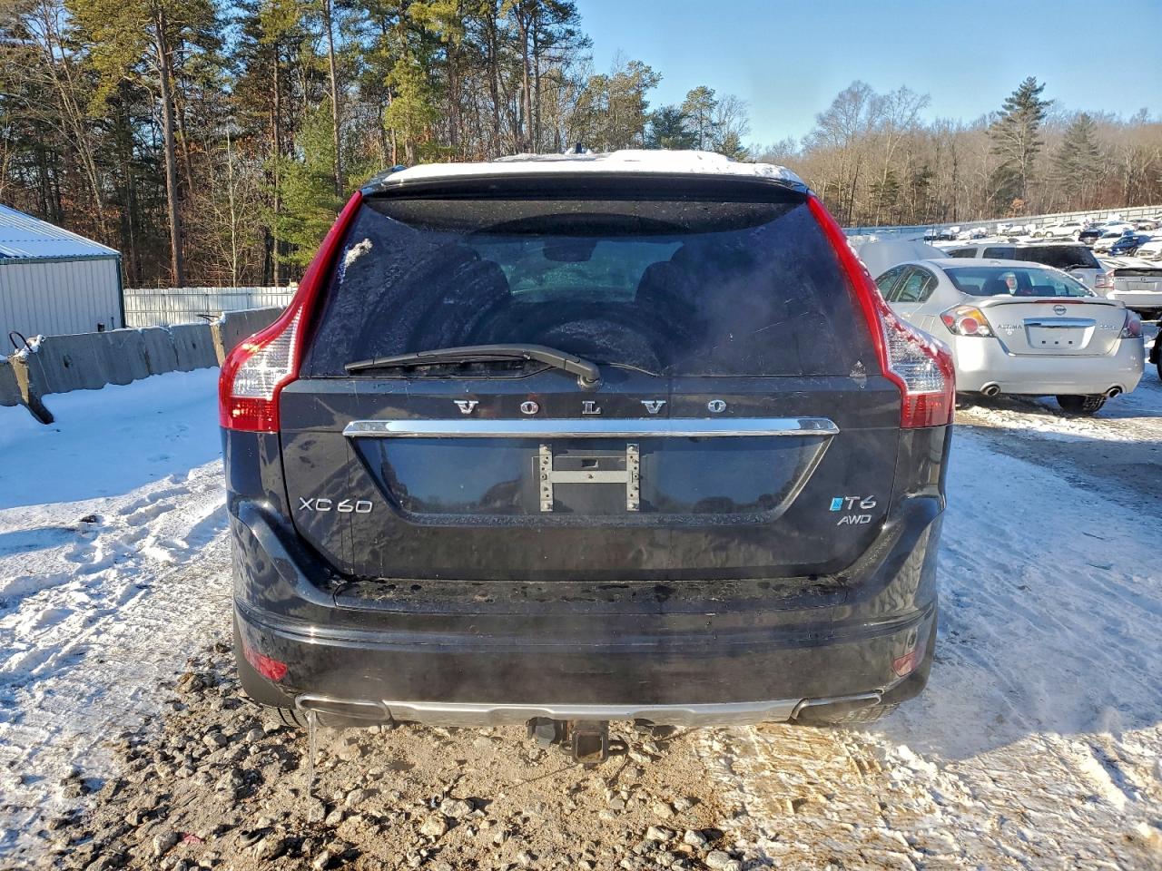 2015 VOLVO XC60 photo 6