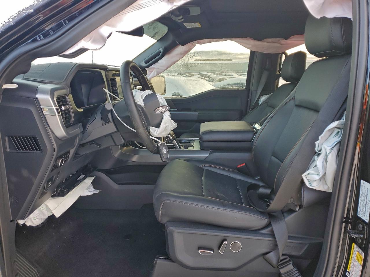 2025 FORD F150 LARIAT photo 7