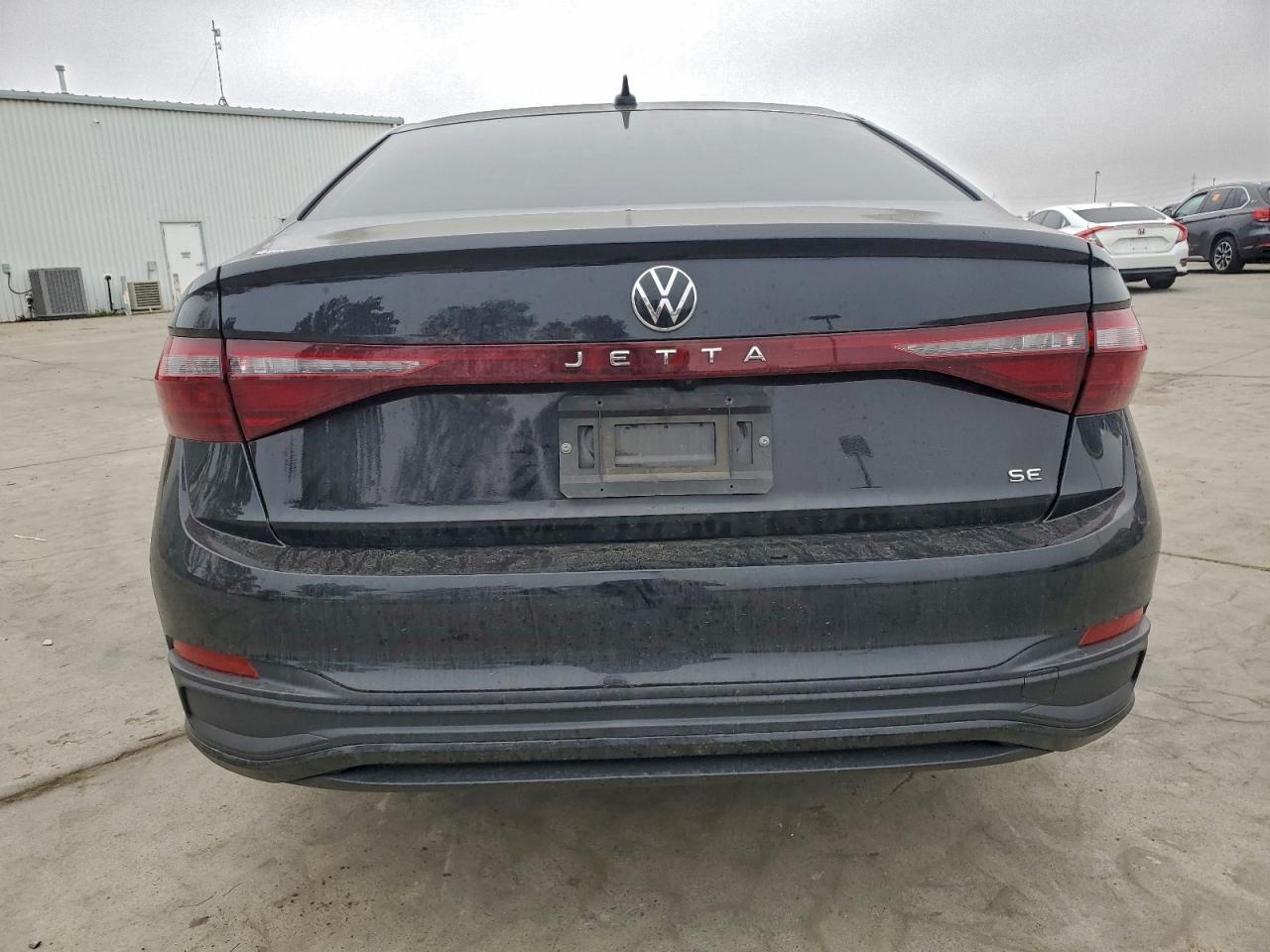 2025 VOLKSWAGEN JETTA photo 6