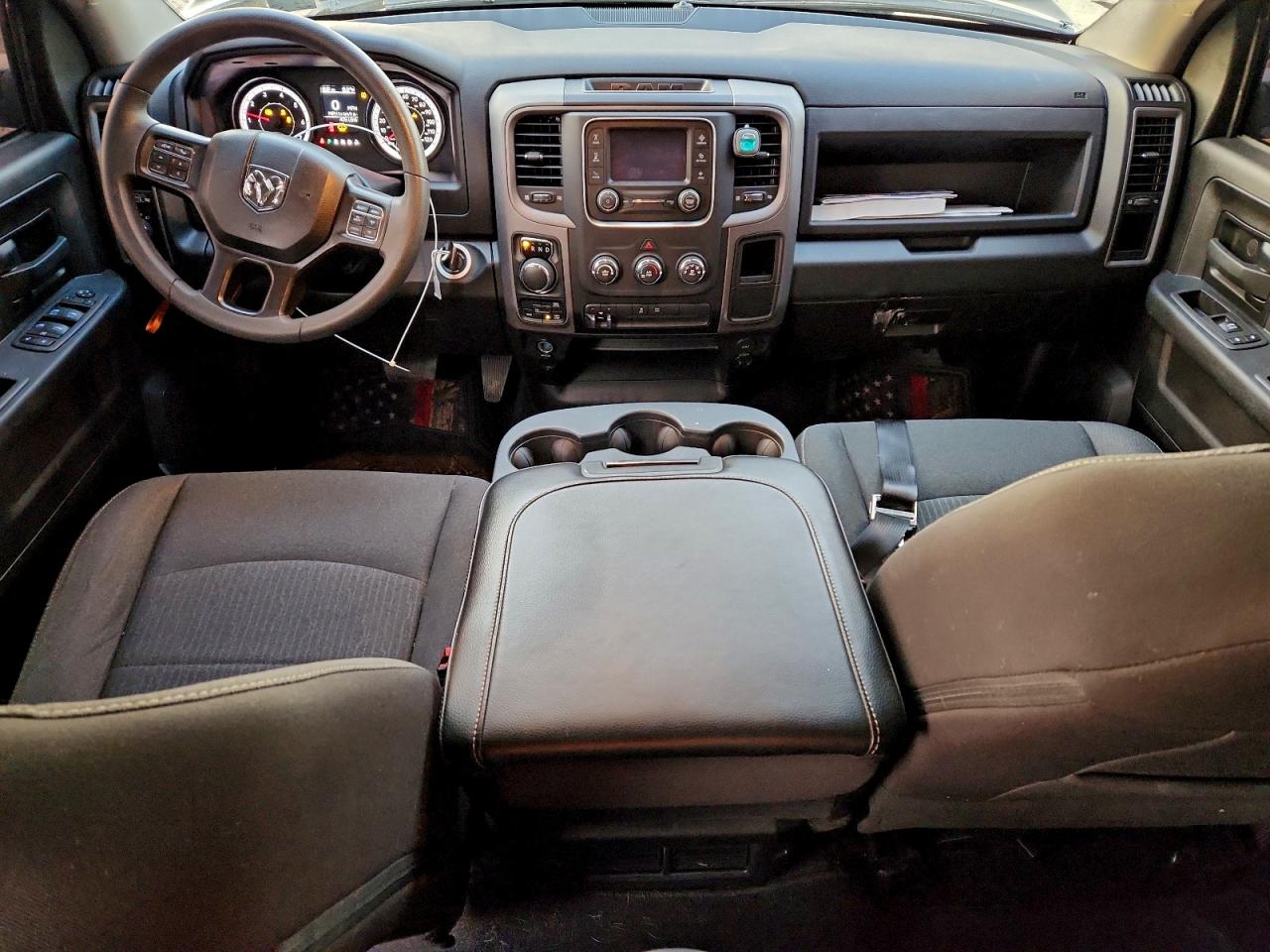 2022 RAM 1500 CLASSIC TRADESMAN photo 8