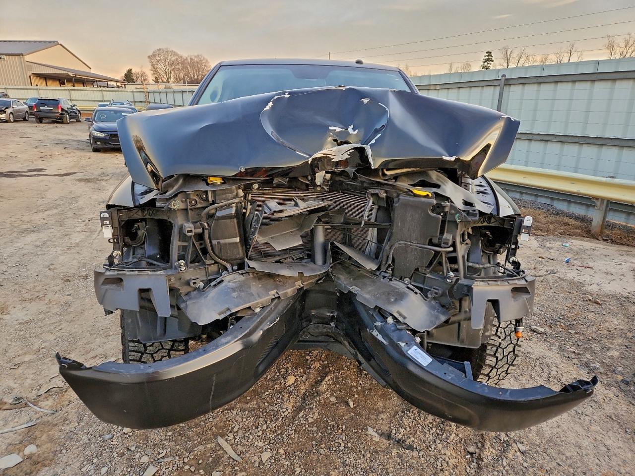 2022 RAM 1500 CLASSIC TRADESMAN photo 5