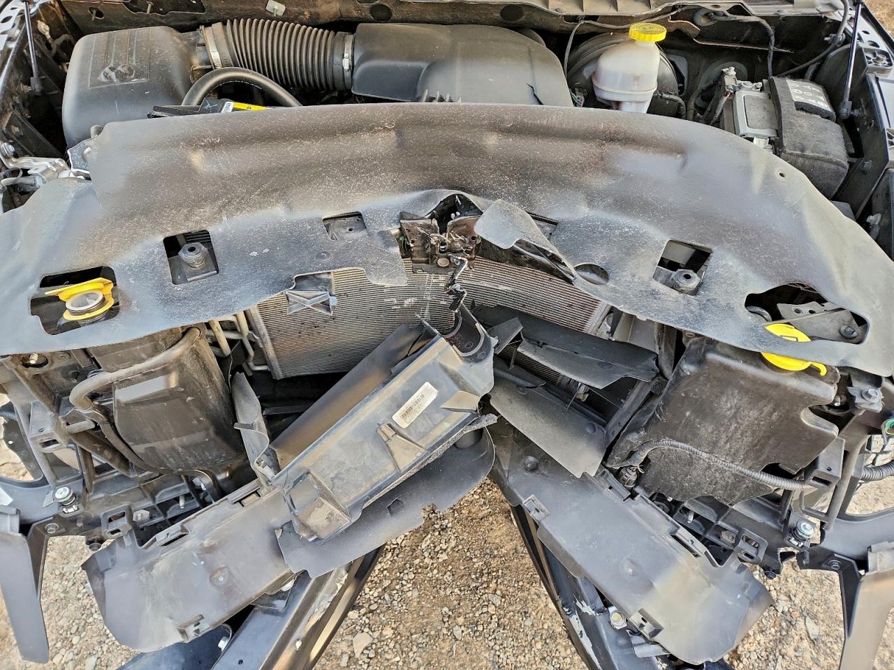2022 RAM 1500 CLASSIC TRADESMAN photo 11