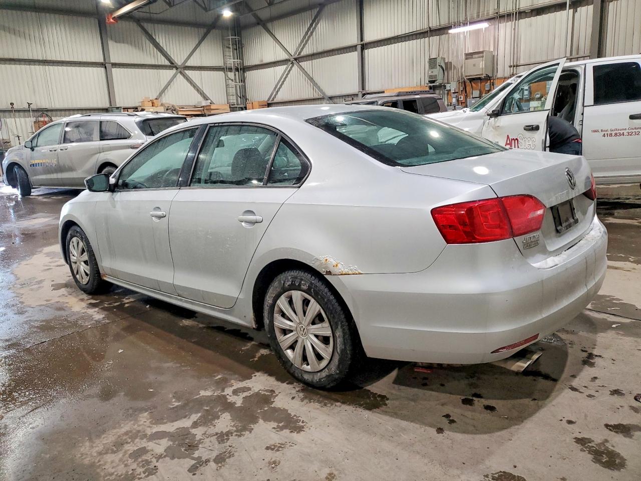 2012 VOLKSWAGEN JETTA BASE photo 3