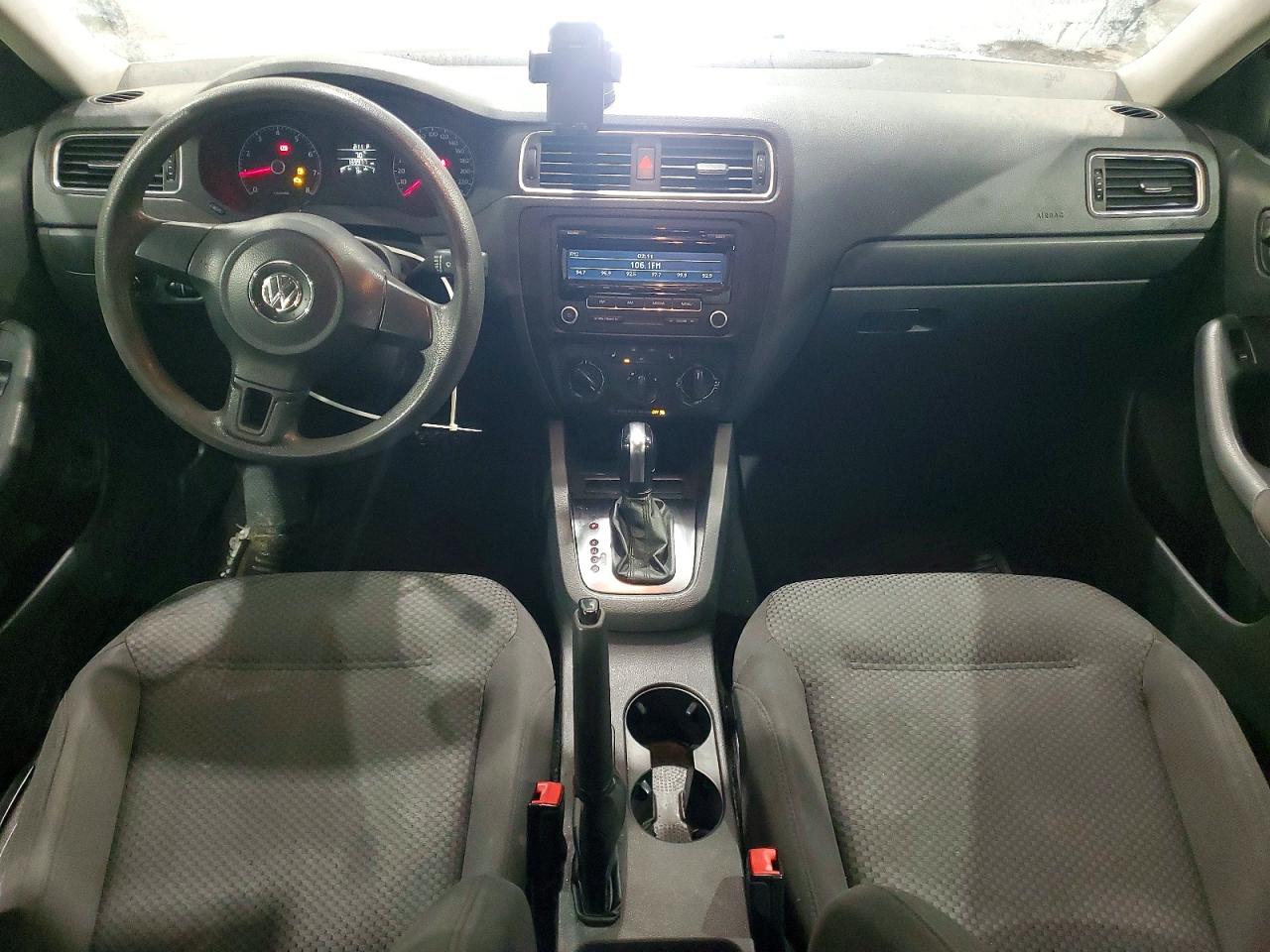 2012 VOLKSWAGEN JETTA BASE photo 15