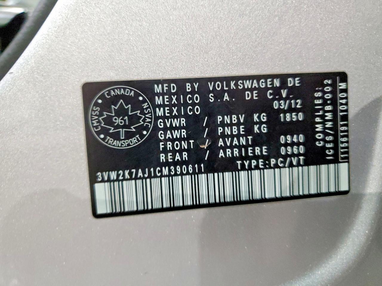 2012 VOLKSWAGEN JETTA BASE photo 23