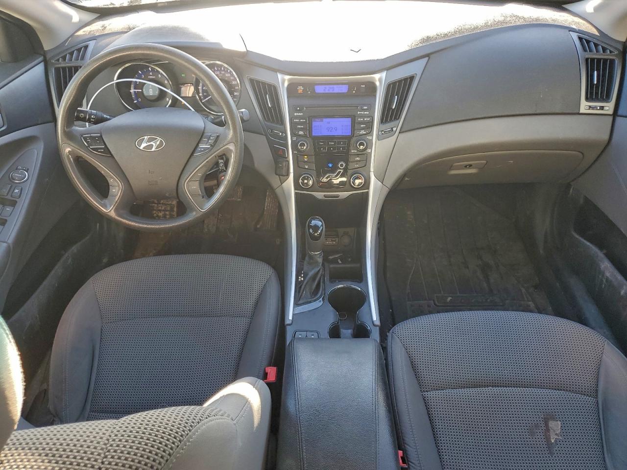2012 HYUNDAI SONATA GLS photo 22