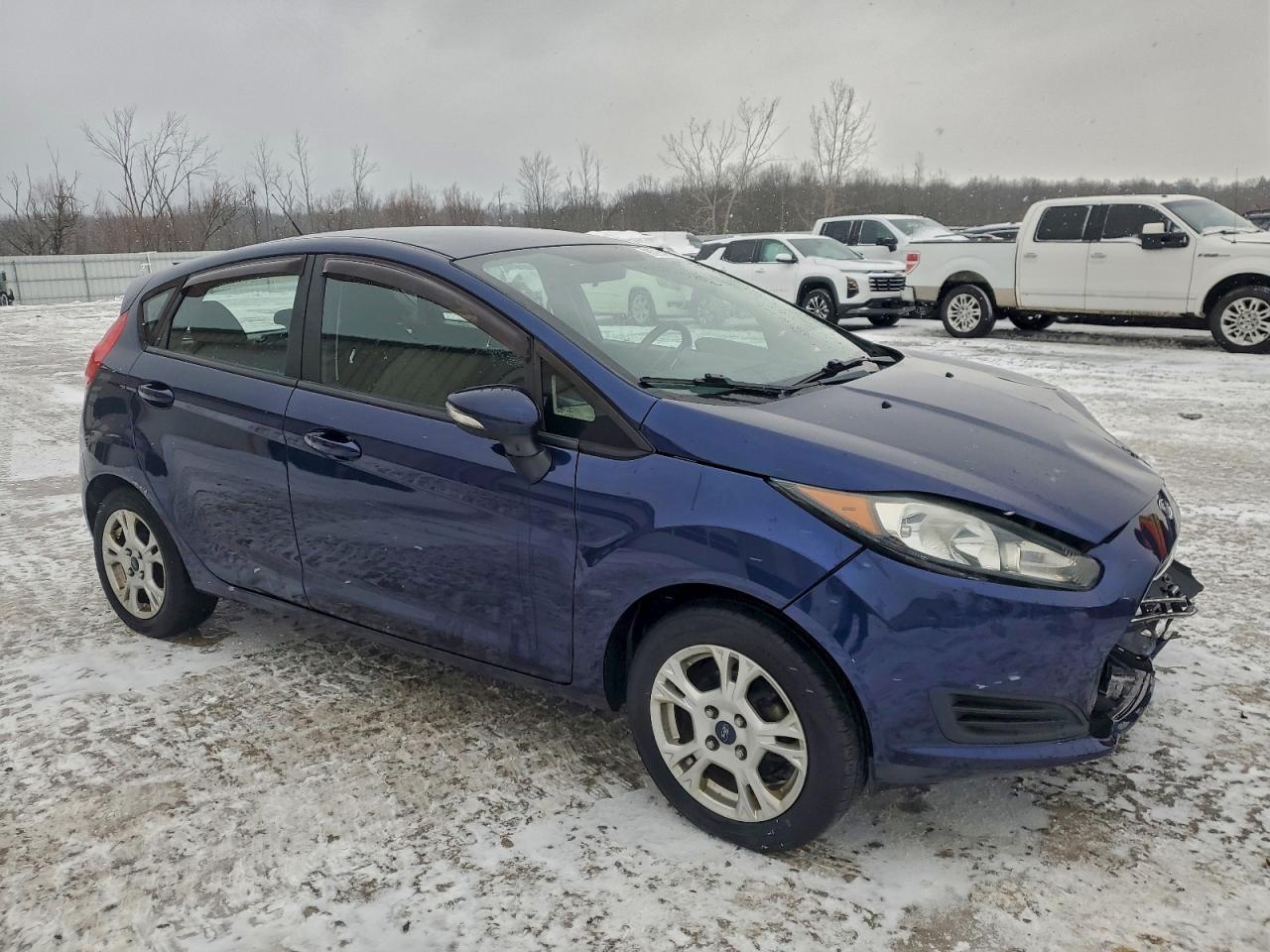 2016 FORD FIESTA SE photo 10