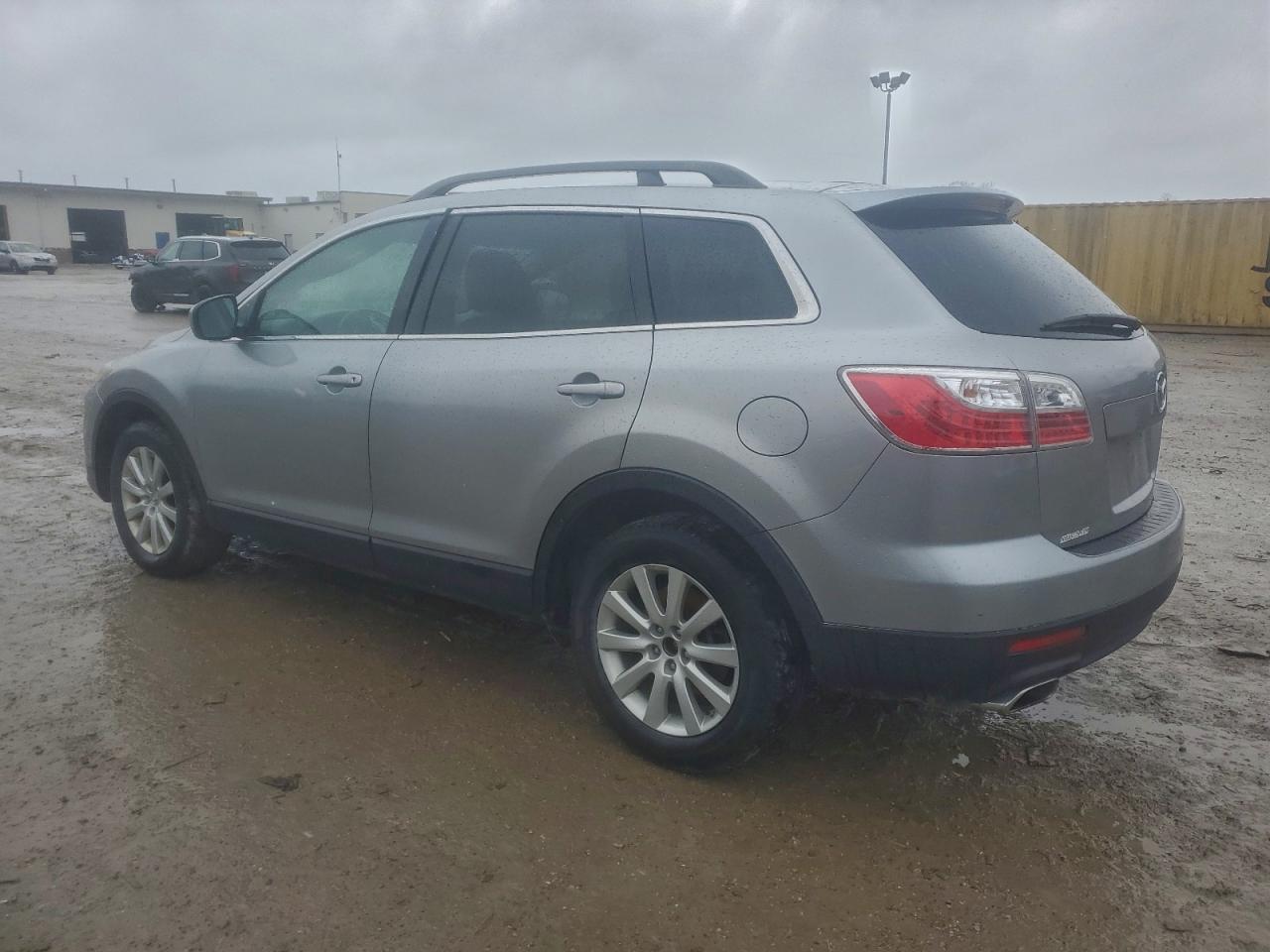 2010 MAZDA CX-9 photo 2