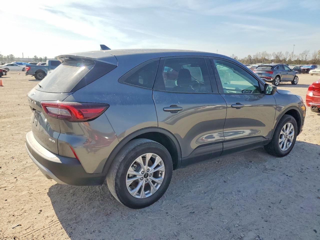 2025 FORD ESCAPE ACTIVE photo 5