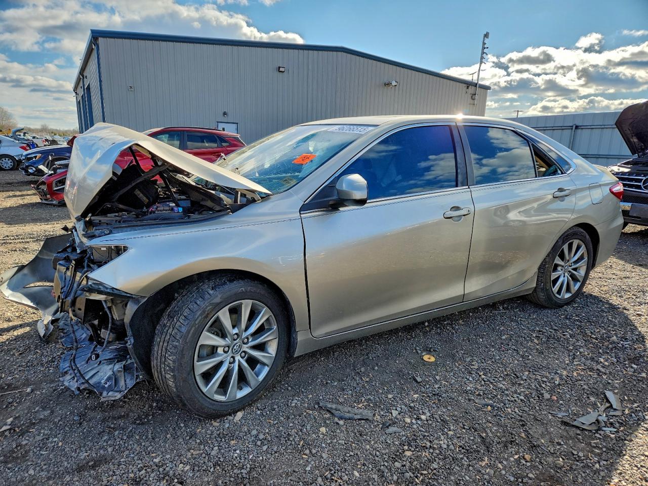 2016 TOYOTA CAMRY