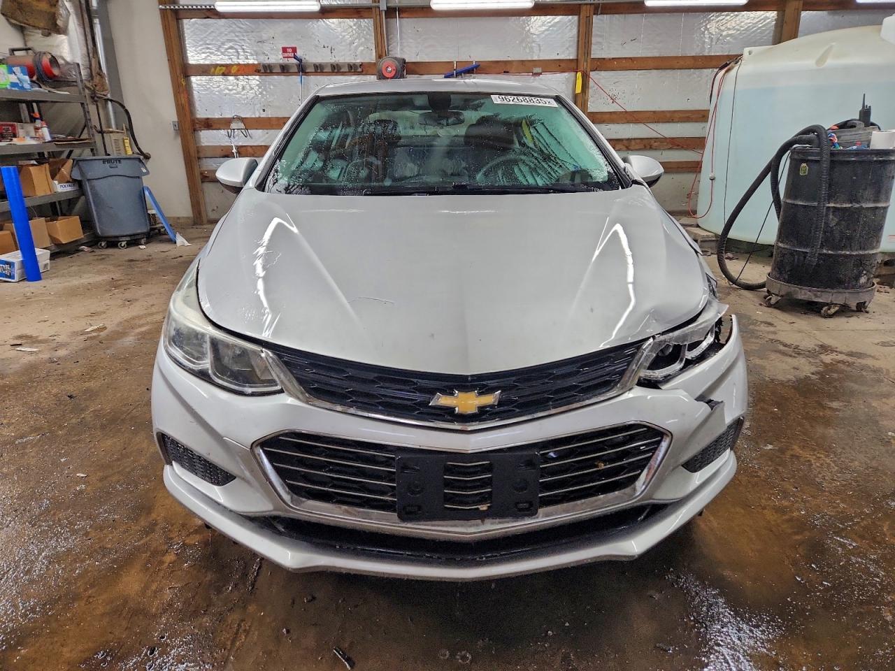 2017 CHEVROLET CRUZE LS photo 9
