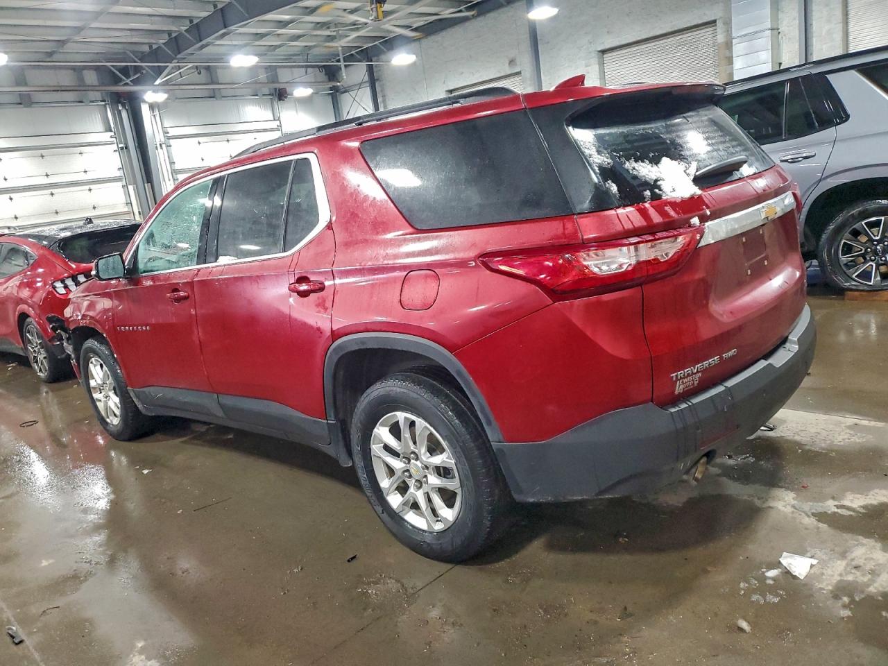 2019 CHEVROLET TRAVERSE LT photo 3