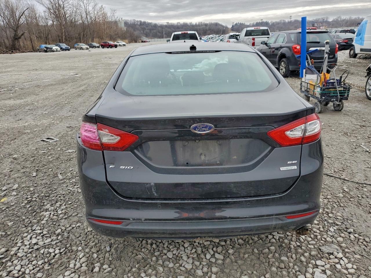 2013 FORD FUSION SE photo 16