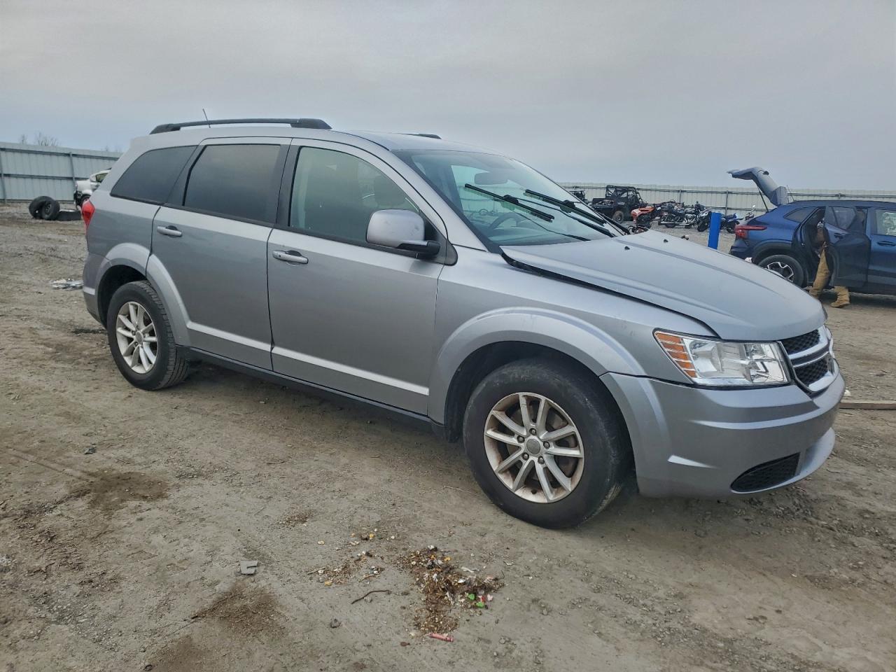 2015 DODGE JOURNEY SXT photo 7