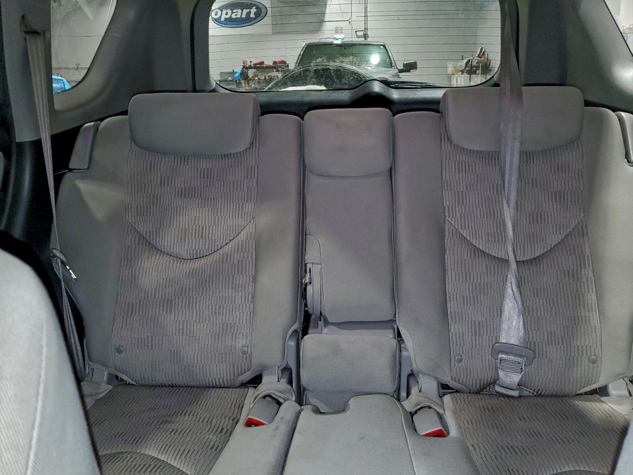 2010 TOYOTA RAV4 photo 19