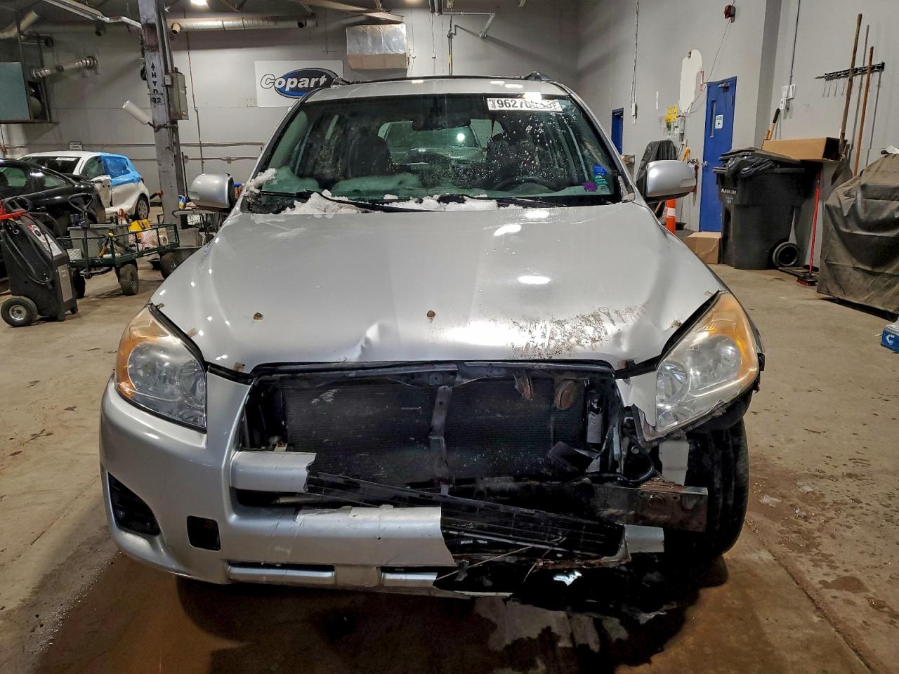 2010 TOYOTA RAV4 photo 9