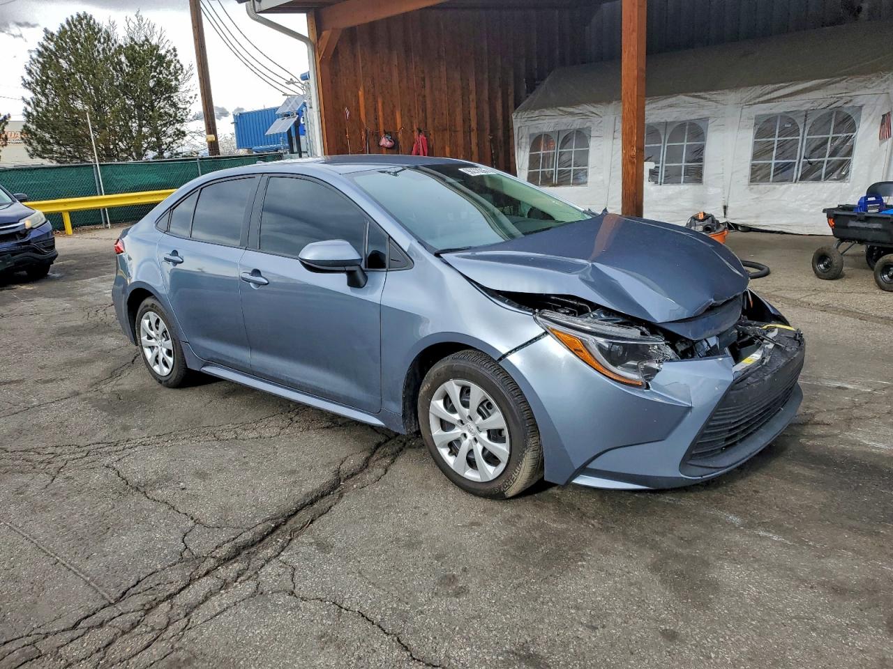2024 TOYOTA COROLLA LE photo 4
