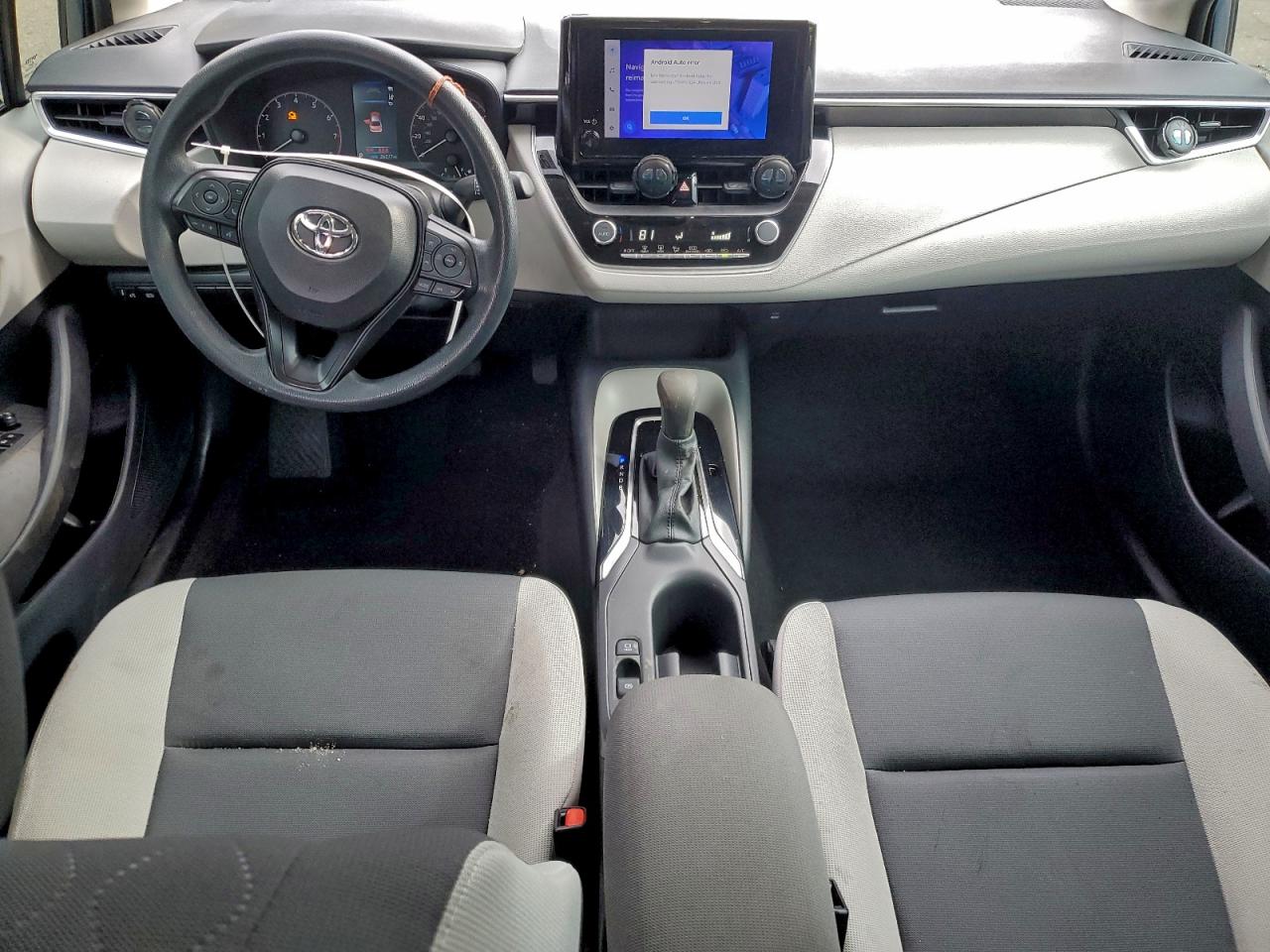 2024 TOYOTA COROLLA LE photo 8