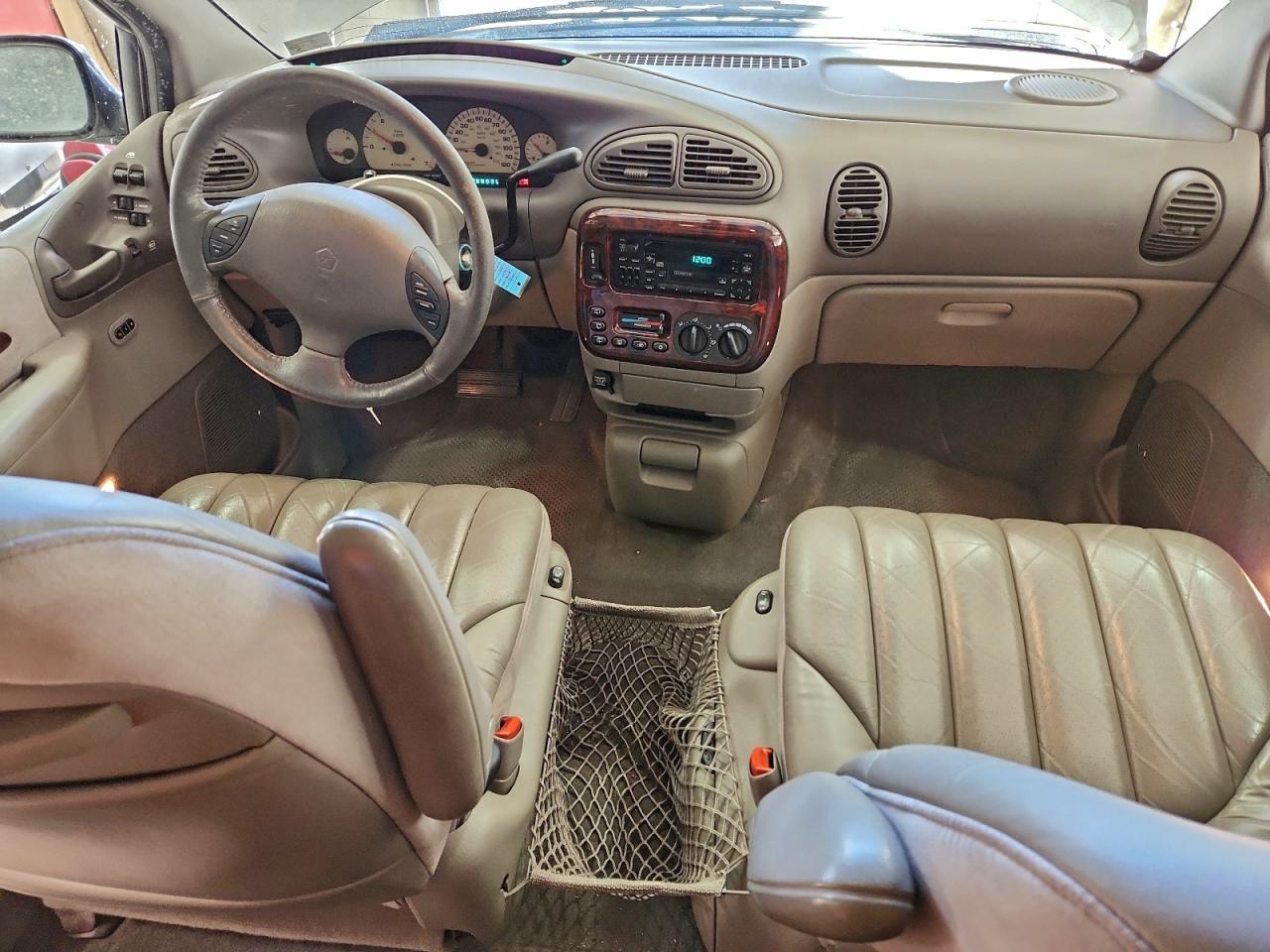 2000 CHRYSLER TOWN & COUNTRY LIMITED photo 8