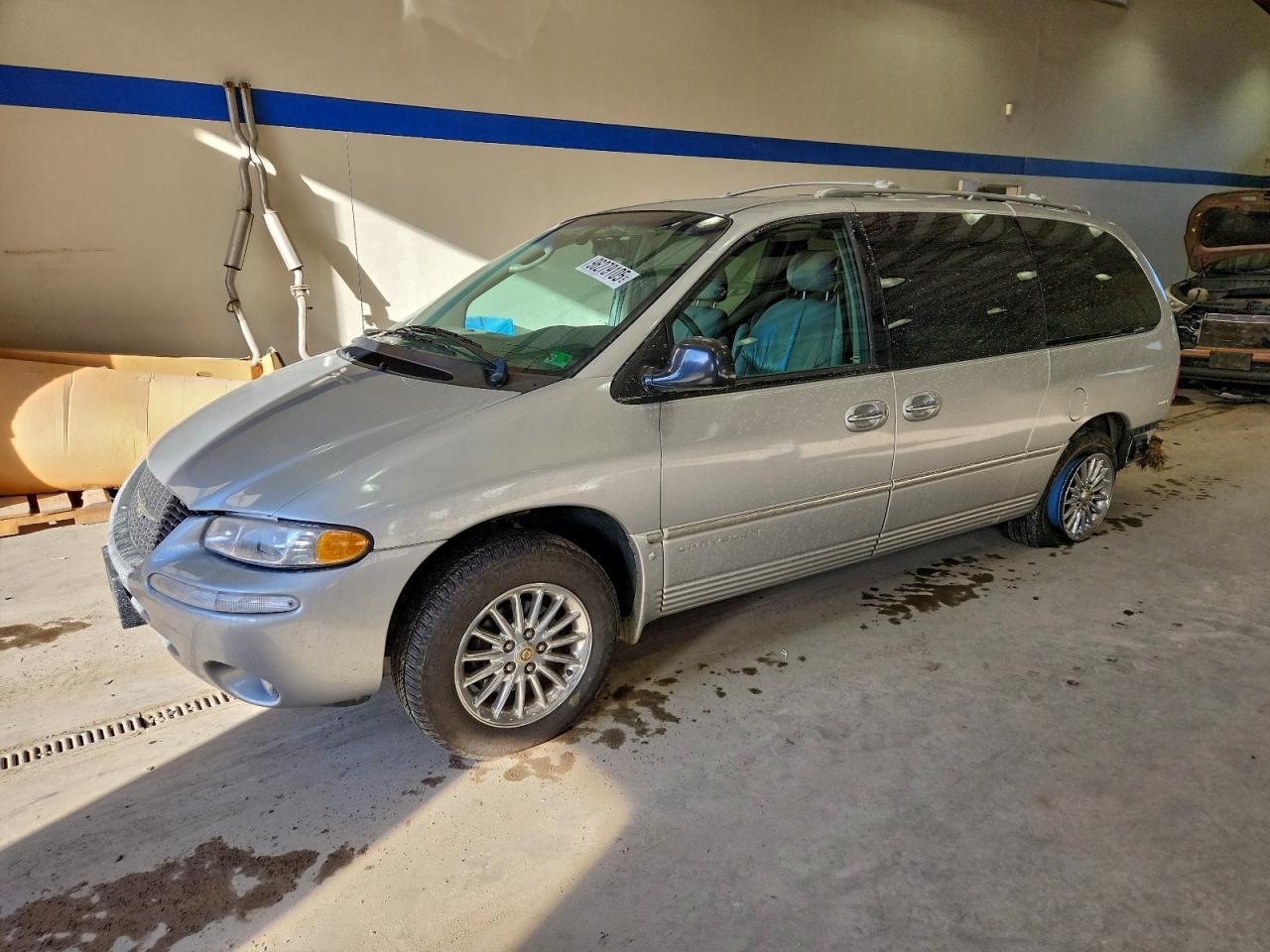 2000 CHRYSLER TOWN & COUNTRY