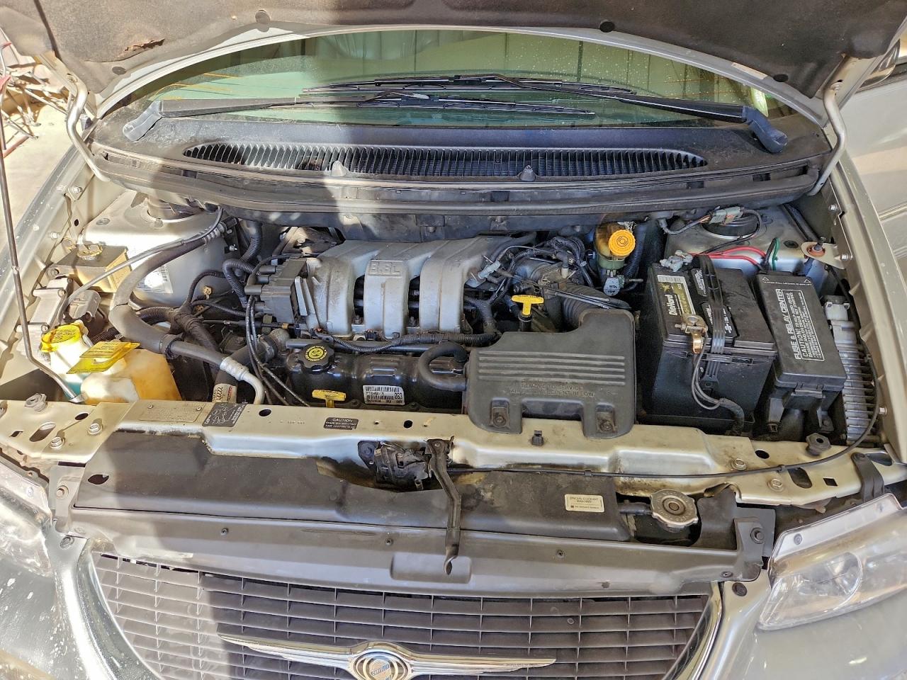 2000 CHRYSLER TOWN & COUNTRY LIMITED photo 12