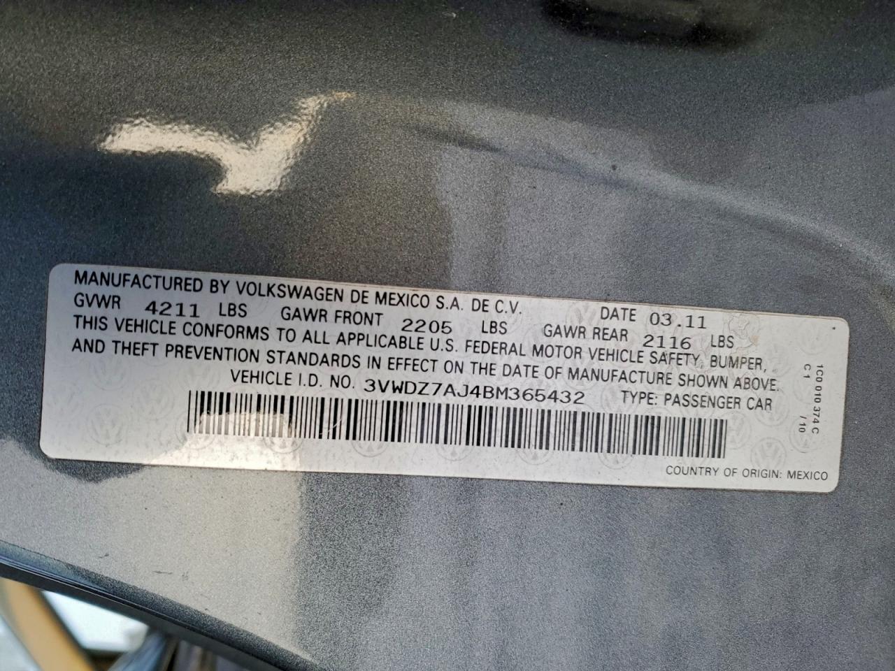 2011 VOLKSWAGEN JETTA SE photo 23