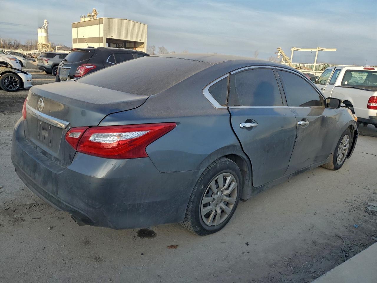 2016 NISSAN ALTIMA 2.5 S photo 3